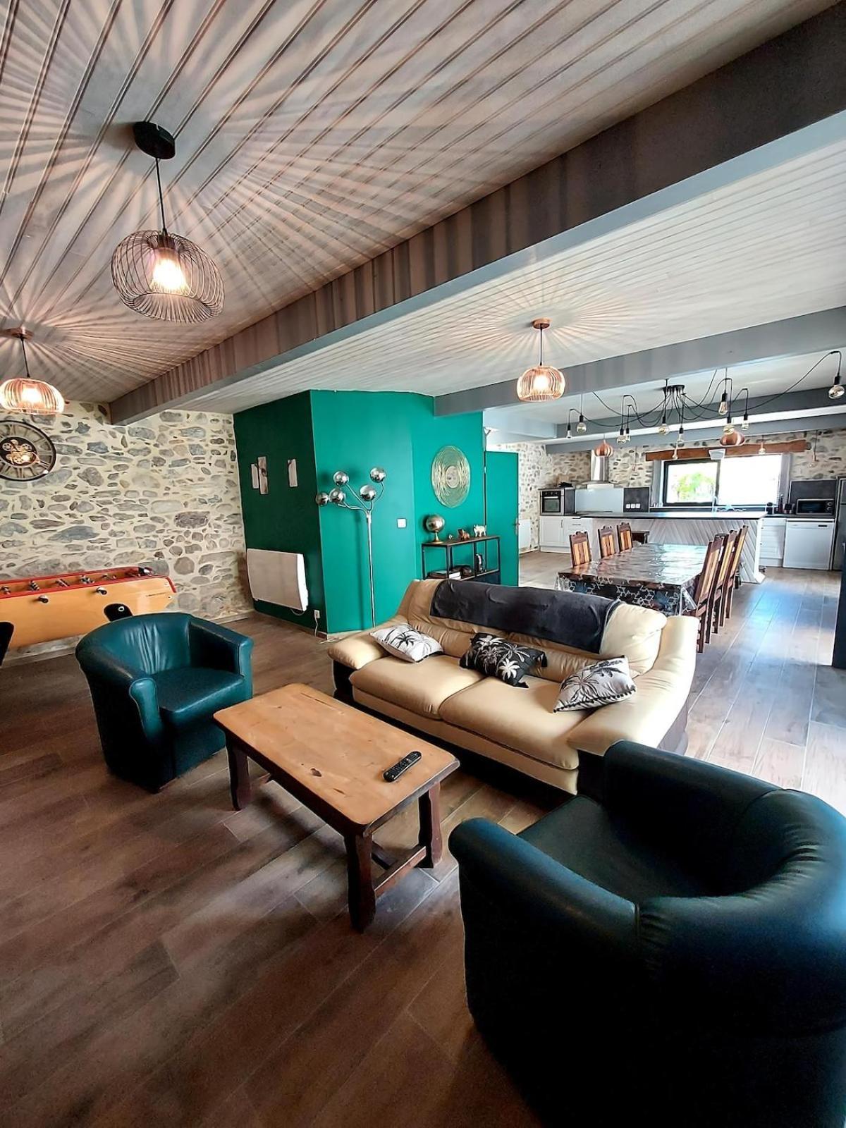 Maison De Village Au Pied Des Pyrenees Marignac  Ngoại thất bức ảnh